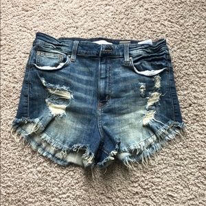 Distressed high waisted jean short
